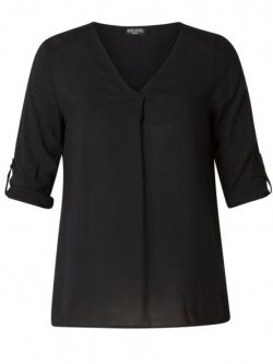 Base Level Curvy Blouse